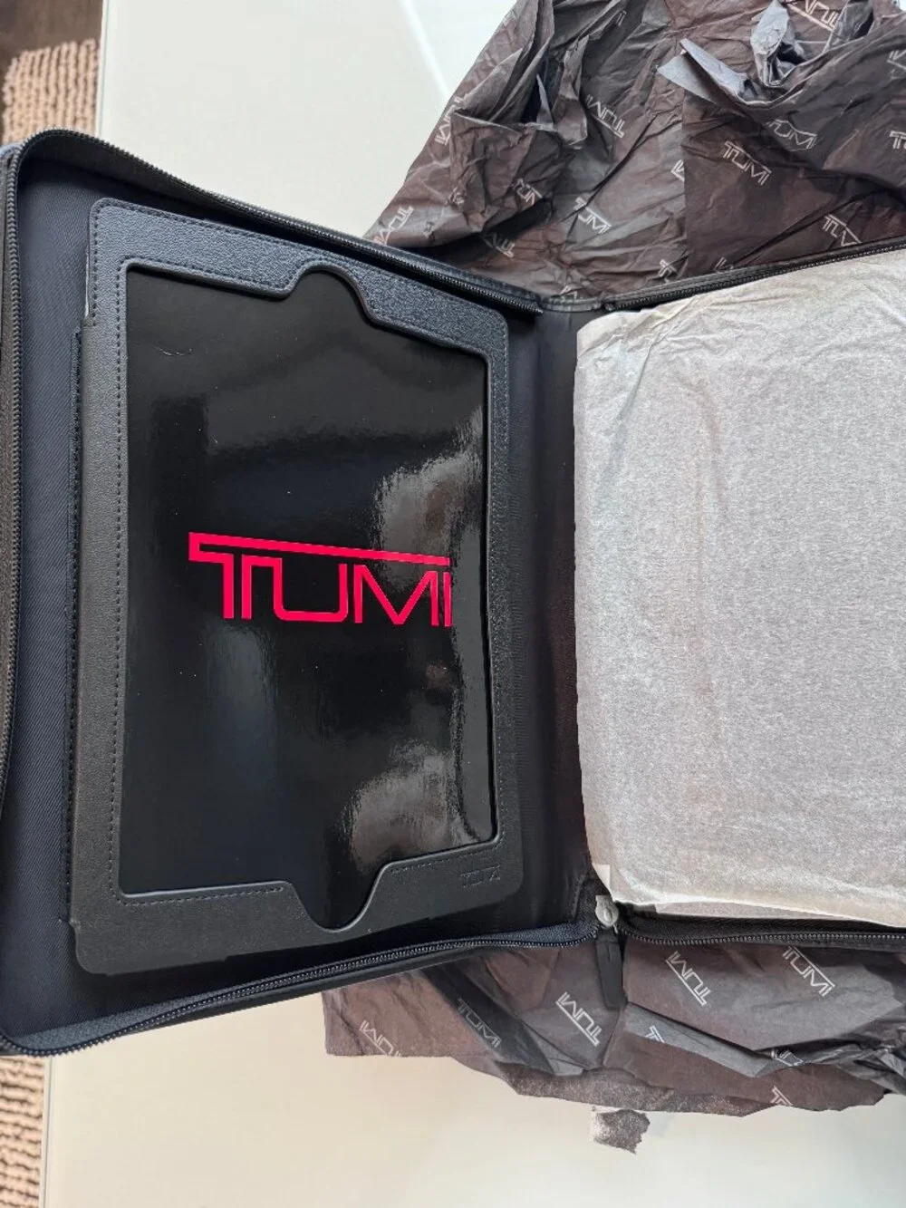 TUMI Alpha Black Ballistic Nylon iPad Air Notepad Portfolio Organizer